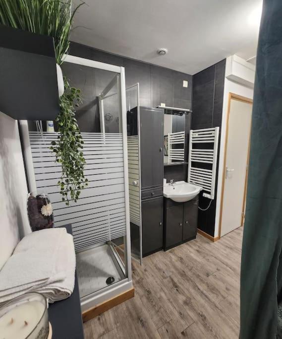 Ferienwohnung La Petite Loge De L'Ile Nantes Exterior foto